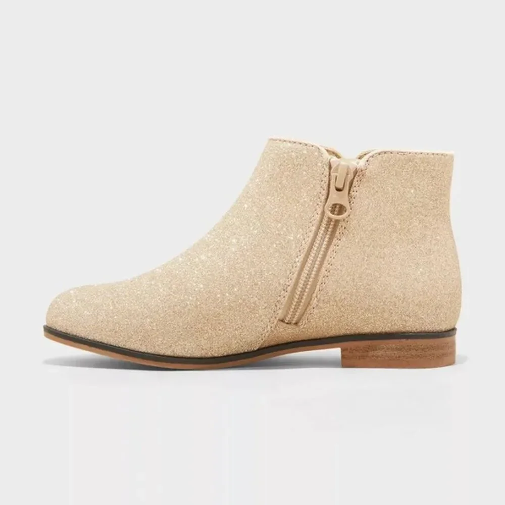 NEW Cat & Jack Kids' Bree Glitter Boots - Gold - Size 4